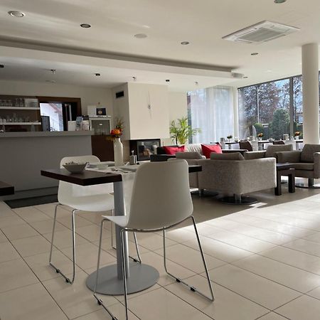 Hotel Villa Bianca Liptovsky Mikulas Luaran gambar