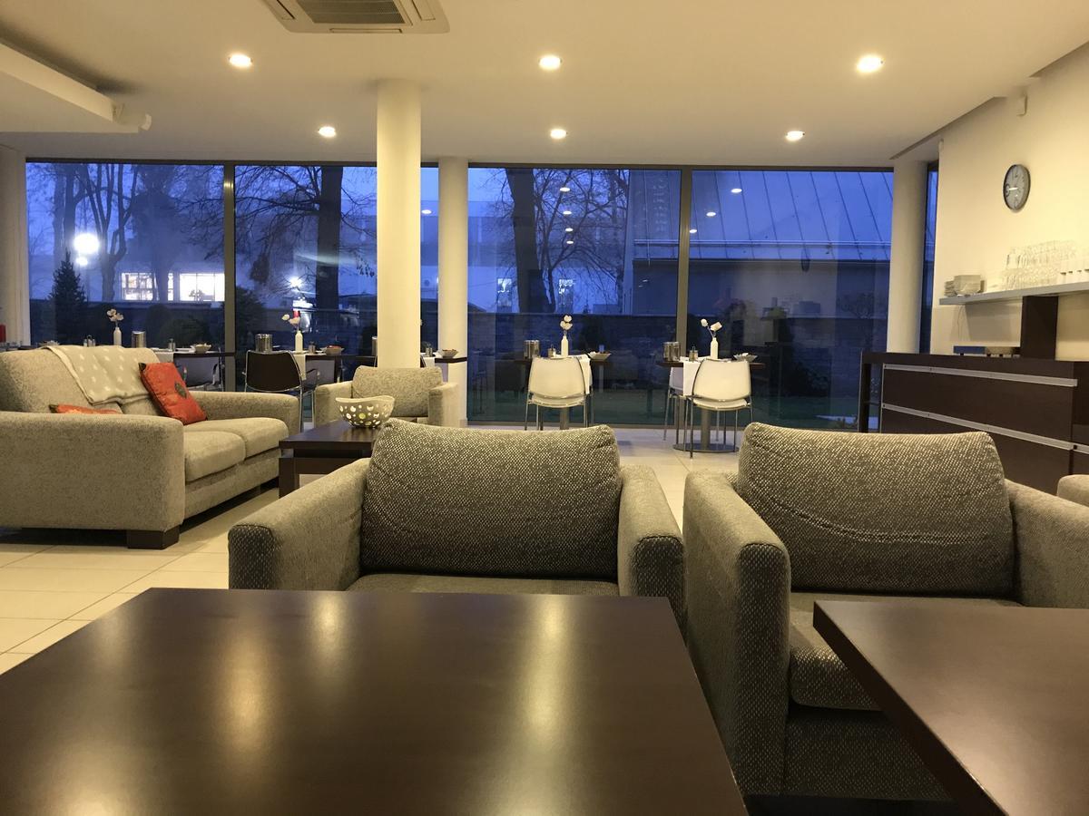 Hotel Villa Bianca Liptovsky Mikulas Luaran gambar